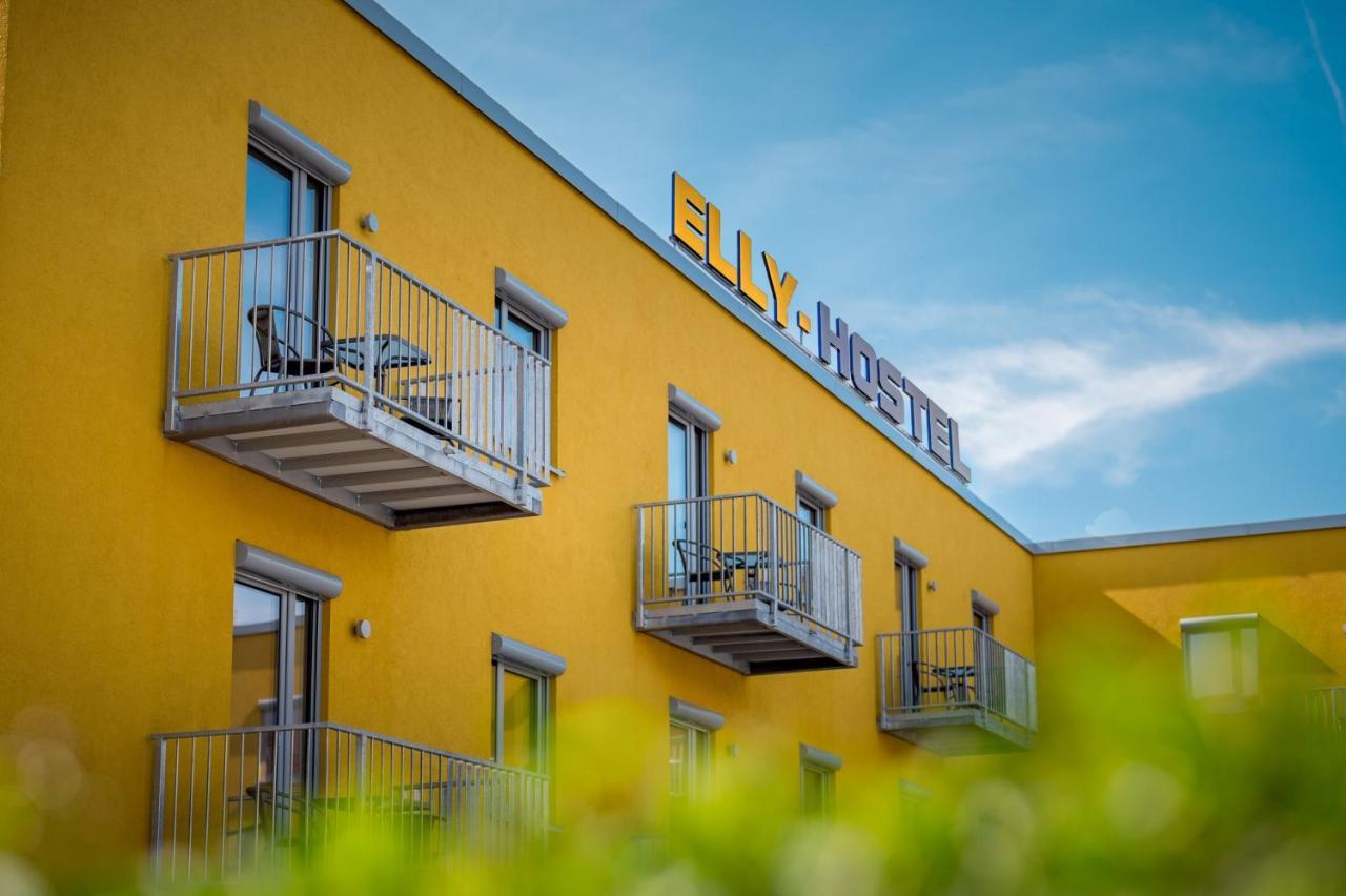 Elly Hostel Freiberg Exterior photo